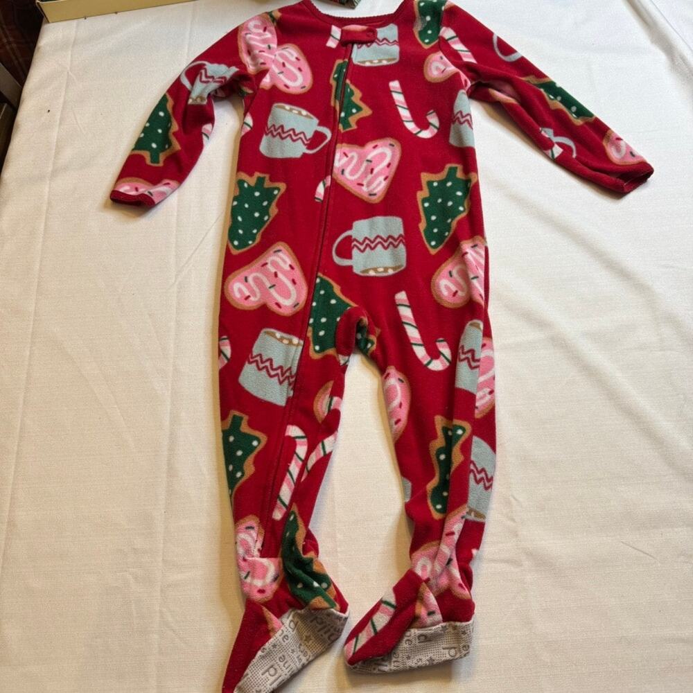 Child of Mine by Carter's Footie Pajamas Cocoa, Cookies and Candy Canes Size 2T